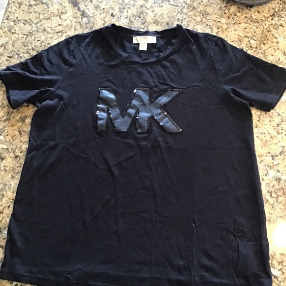 Women’s Michael Kors black tshirt - Picture 1 of 4